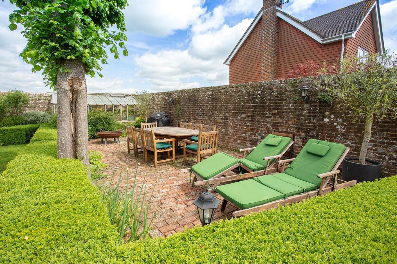 Boreham House Herstmonceux Экстерьер фото