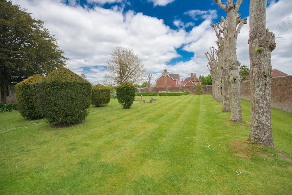 Boreham House Herstmonceux Экстерьер фото
