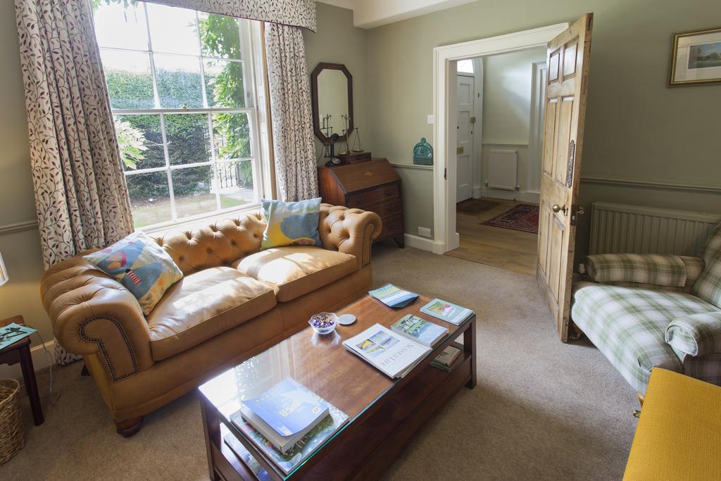 Boreham House Herstmonceux Экстерьер фото